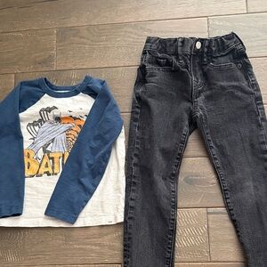 GAP- little boys size 6 (jeans 6 slim, shirt size 6). Excellent